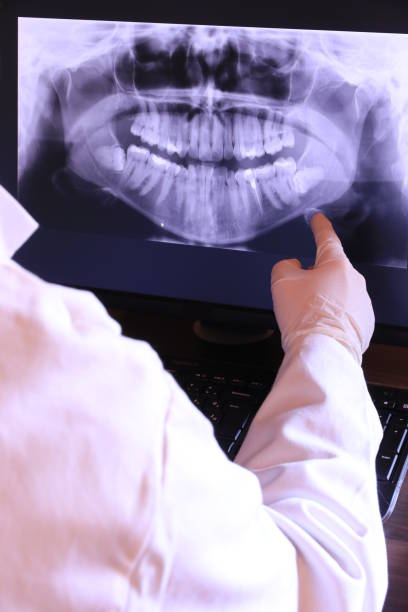 Best Emergency Broken Tooth Repair in Oak Island, NC